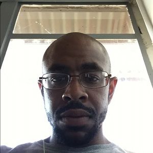 Meet your Posher, Dion